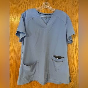 Beyond Scrubs blue scrub top size XL